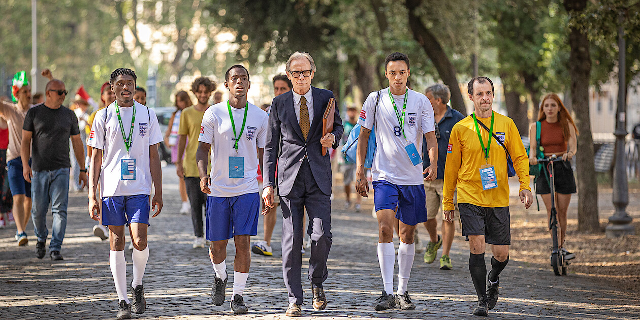 The Beautiful Game Film (2024) Handlung, Kritik, Besetzung, Veröffentlichungsdatum